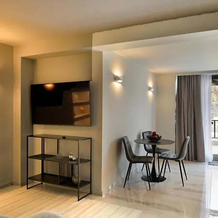 Angels Riva Boutique Residences Kasztoriá