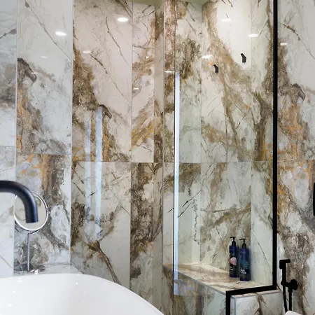 Angels Riva Boutique Residences فندق مبيت وإفطار كاستوريا