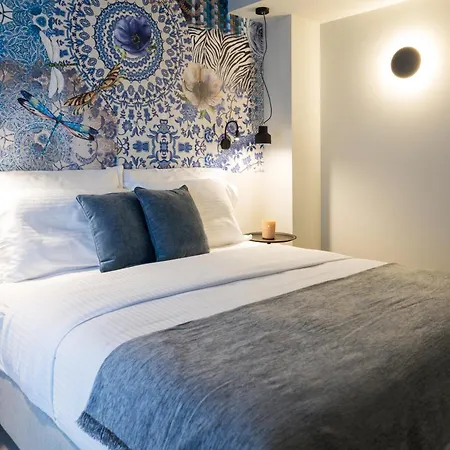 فندق مبيت وإفطار Angels Riva Boutique Residences كاستوريا